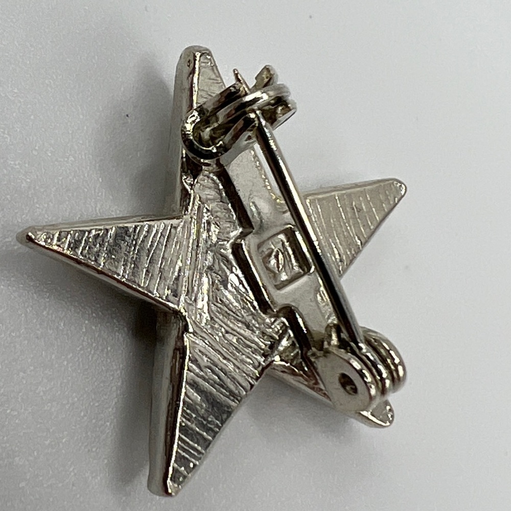 Silver & Rhinestone Star Brooch - Picture 4 of 4